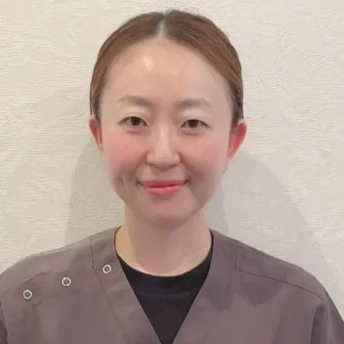 林 優香里